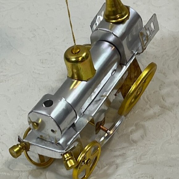 VTG Metal Two Tone Train Engine Hanging Christmas Holiday Ornament 4" - Picture 5 of 12